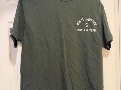 40s N Shorties C.R.E.A.M. Team Graphic T-Shirt Men's Green Size Large