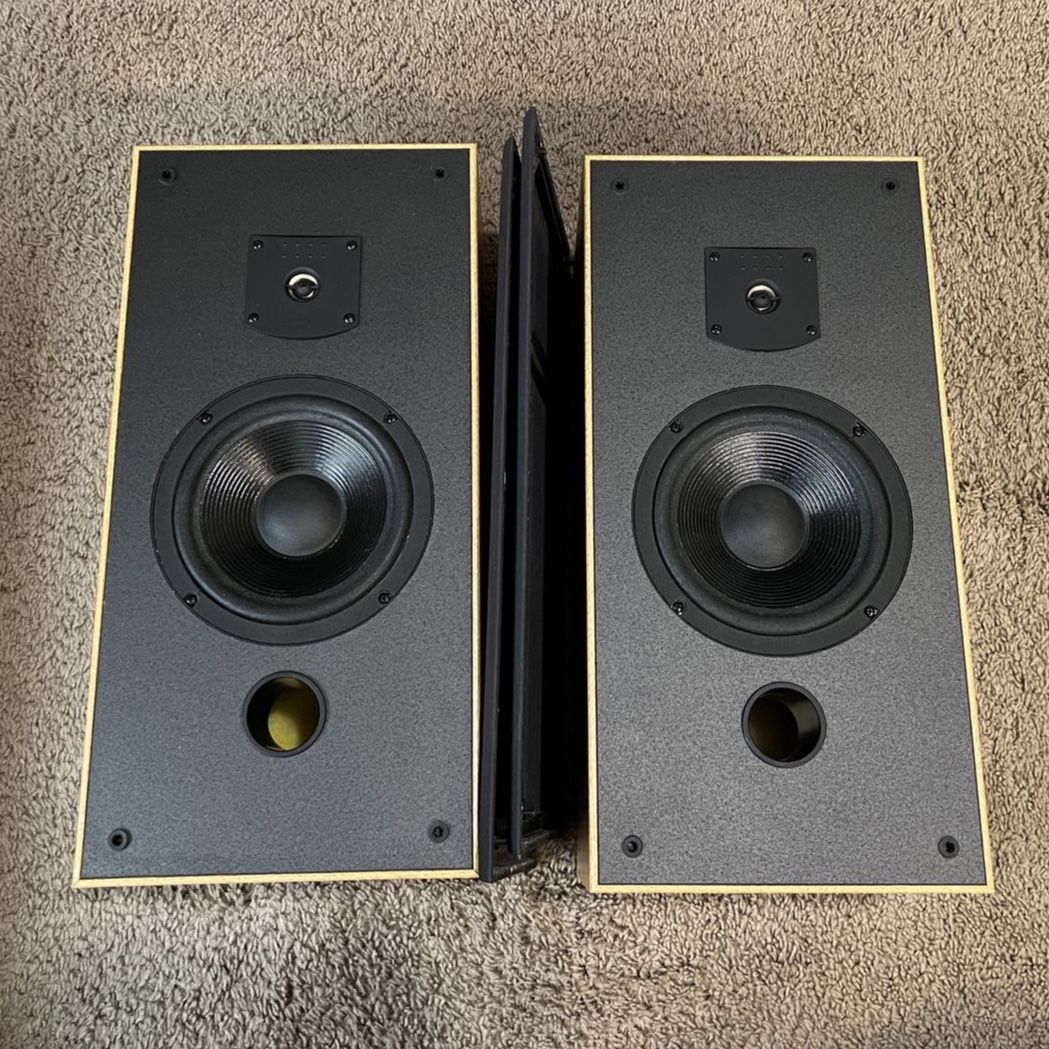 JBL J2080 2-Way Speakers. Vintage USA made.