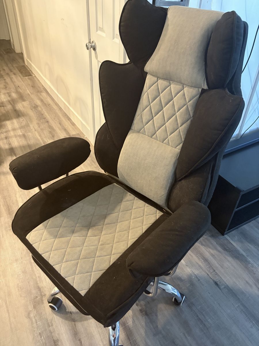 Black & Grey Fabric Executive Office Chair with Footrest - Swivel & Recline Function