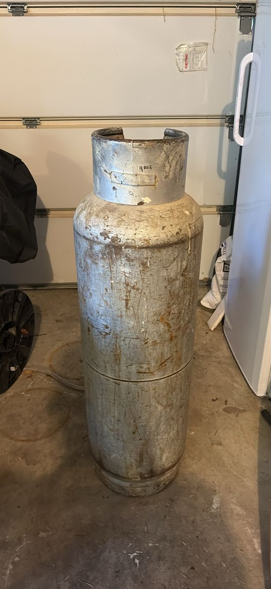 Propane tank