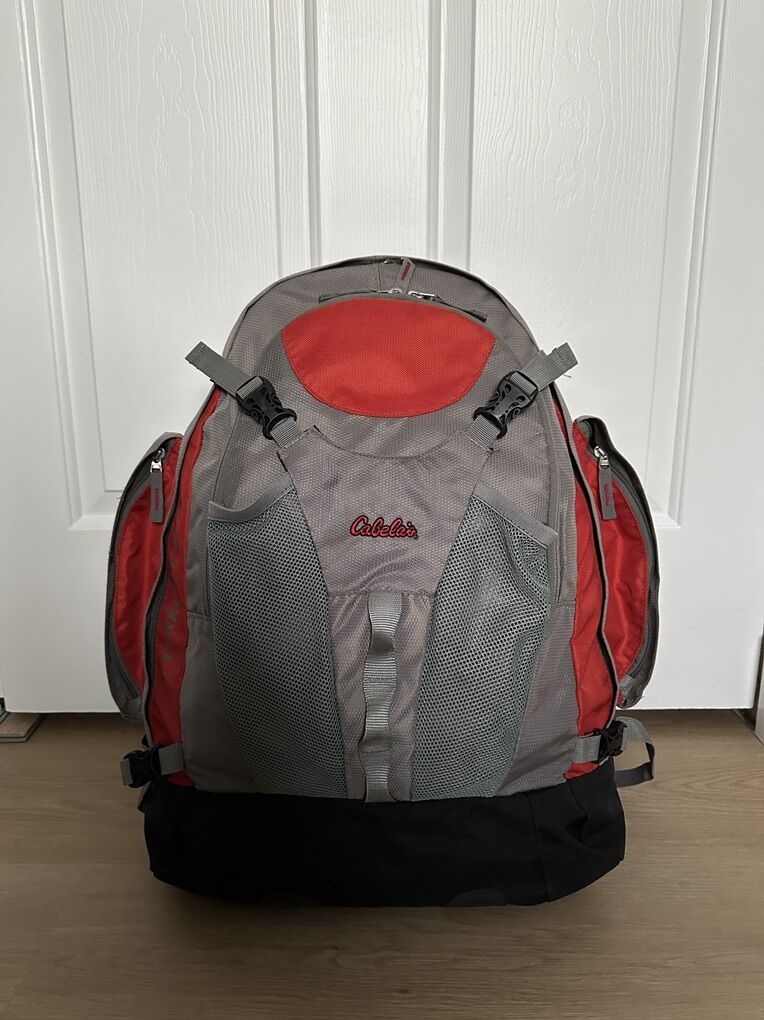 Cabela's Hiking Backpack