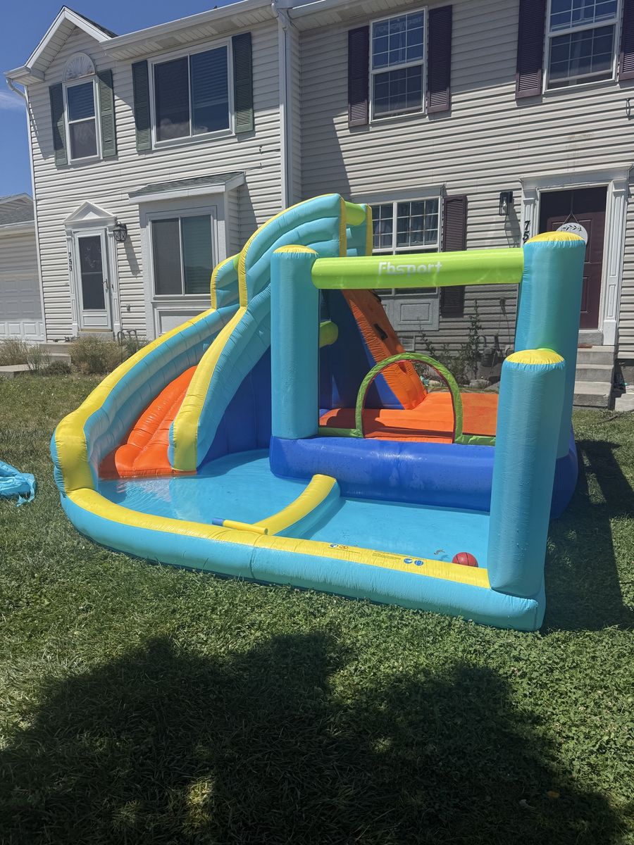 FHSport Inflatable Water Slide Park & Bouncer with Splash Pool & Climbing Wall