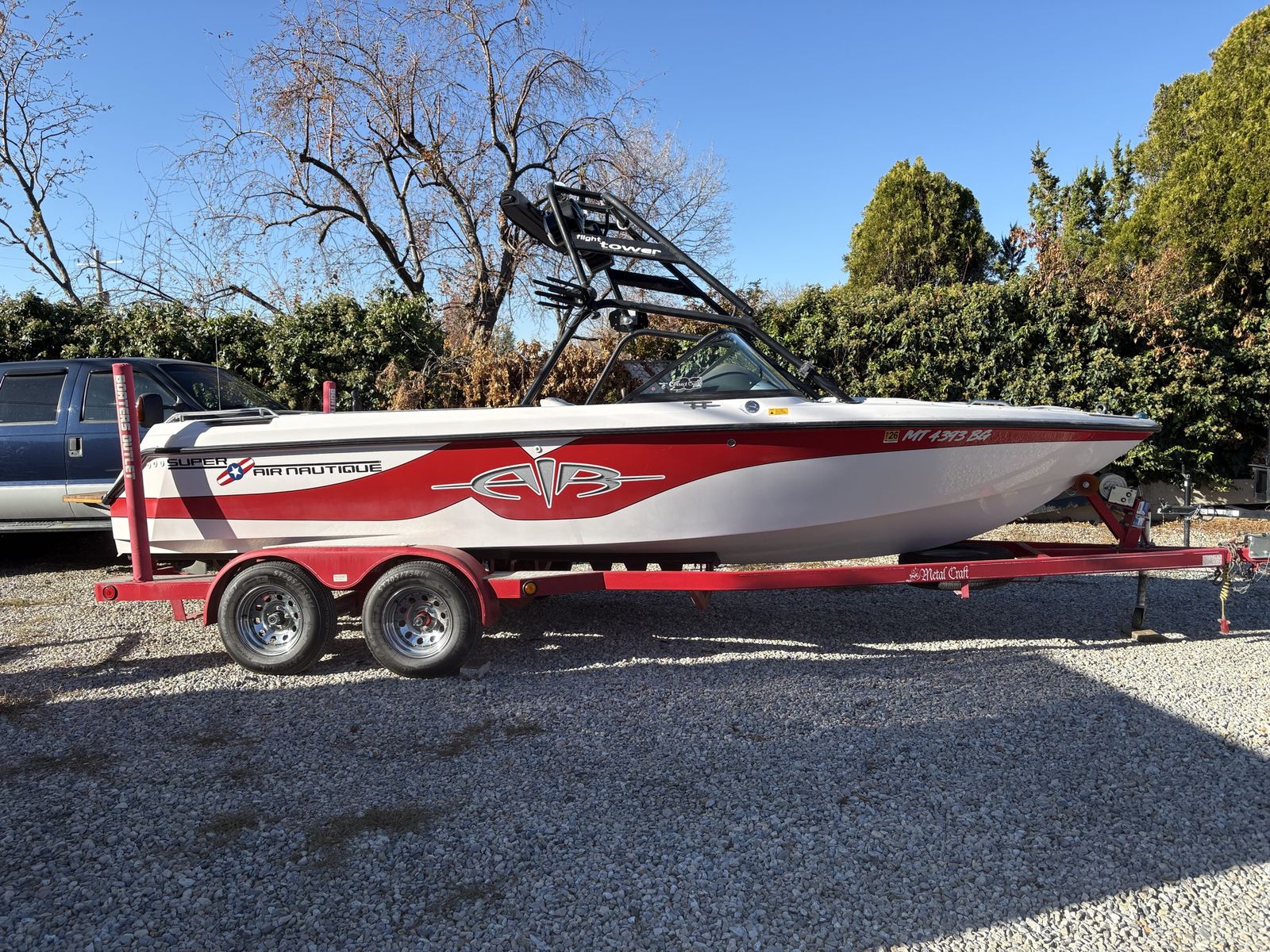 2001 - Correct Craft Super Air Nautique 210.  Ski/Wakeboard/Surf Boat with Metal Craft Trailer