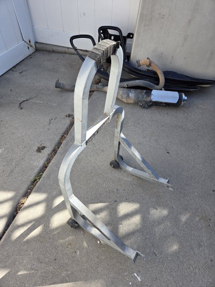 road bike motorcycle lift