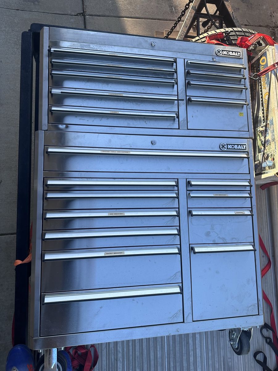 Tool box top and bottom
