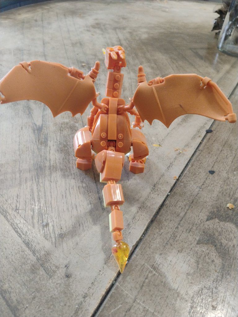 Main image 3