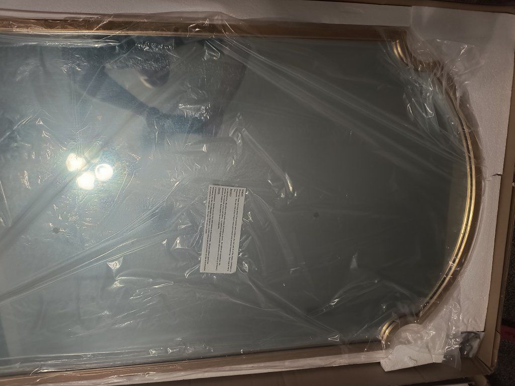 Main image 3