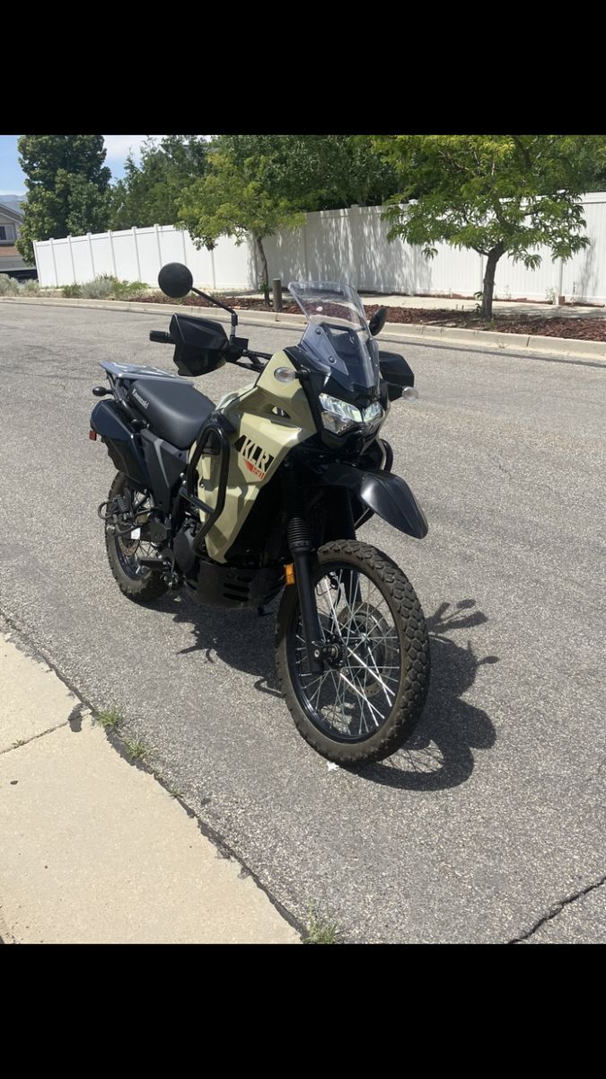 2022 KLR650