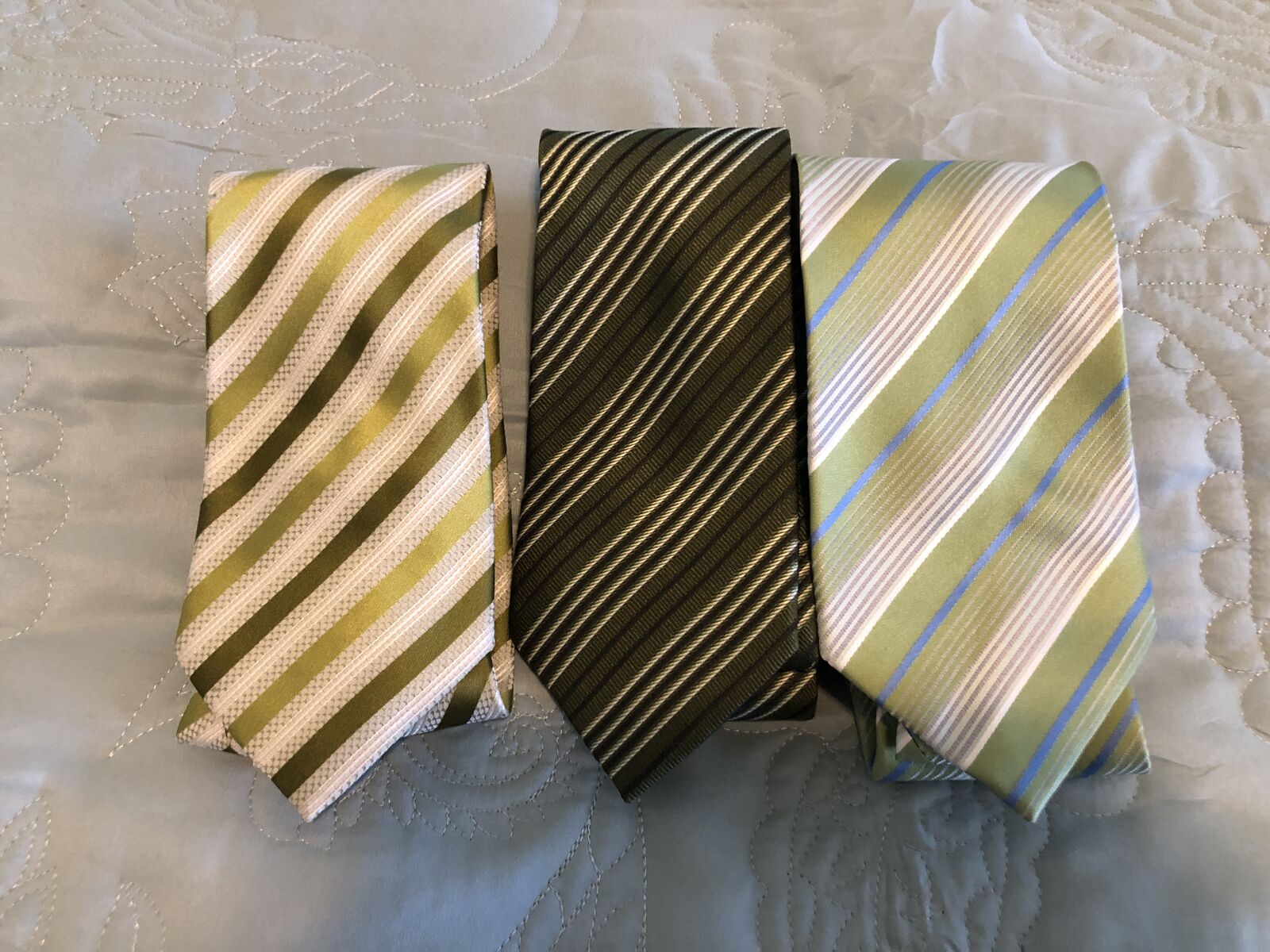 3 Men’s Green Striped Neckties – Classic & Modern Patterns