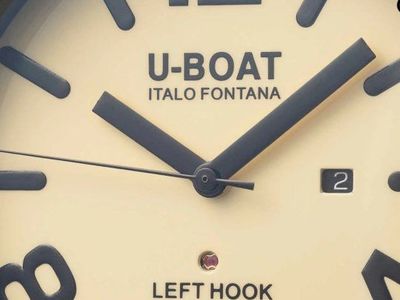 LUXURY BOAT CLASSICO ITALO FONTANA
Swiss watch $1500 or trade for gold chain