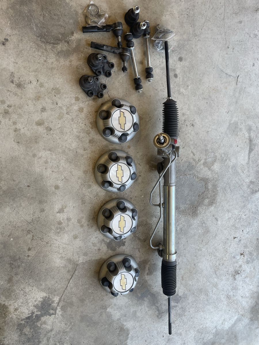 Brand New 99-06 Silverado/Sierra Power Steering Rack + Components