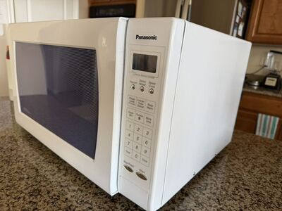 Large Inverter Counter Top Panasonic Microwave