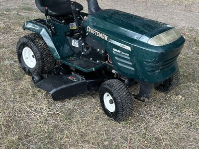 Craftsman riding lawnmower