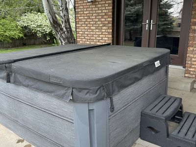 Sundance Spas Hot Tub