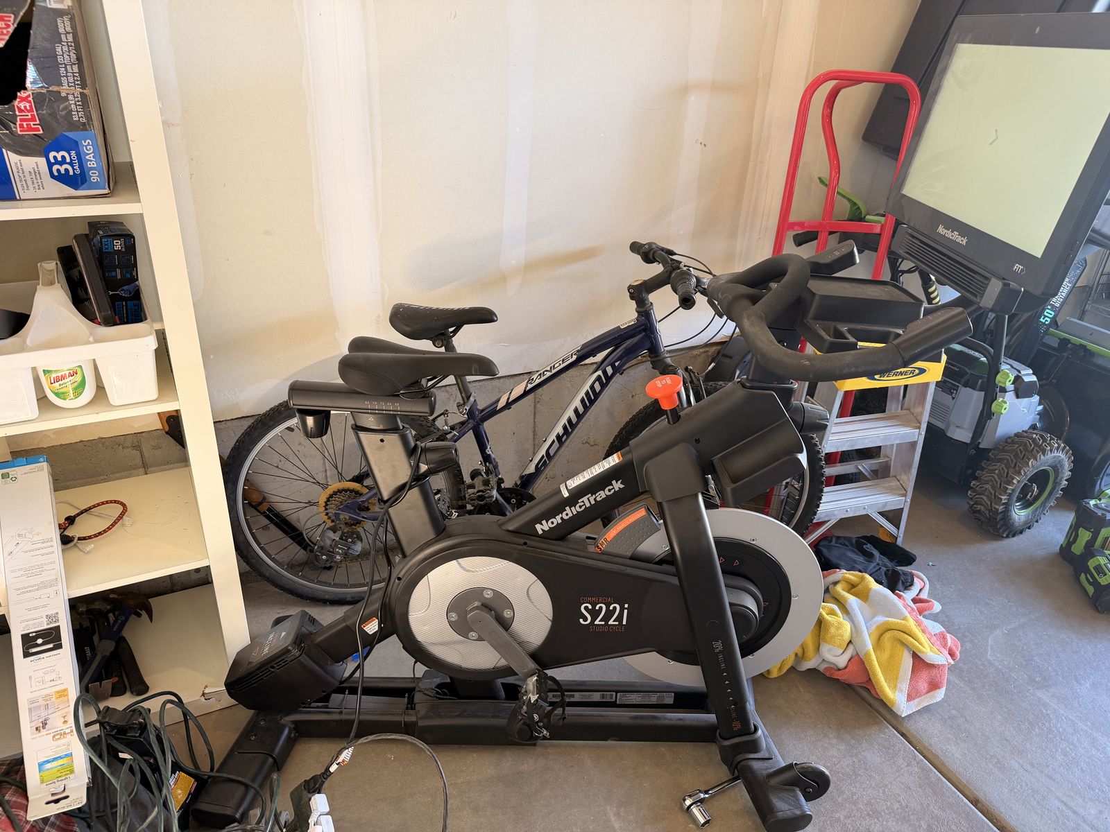 NordicTrack S22i Studio Cycle - Interactive Bike