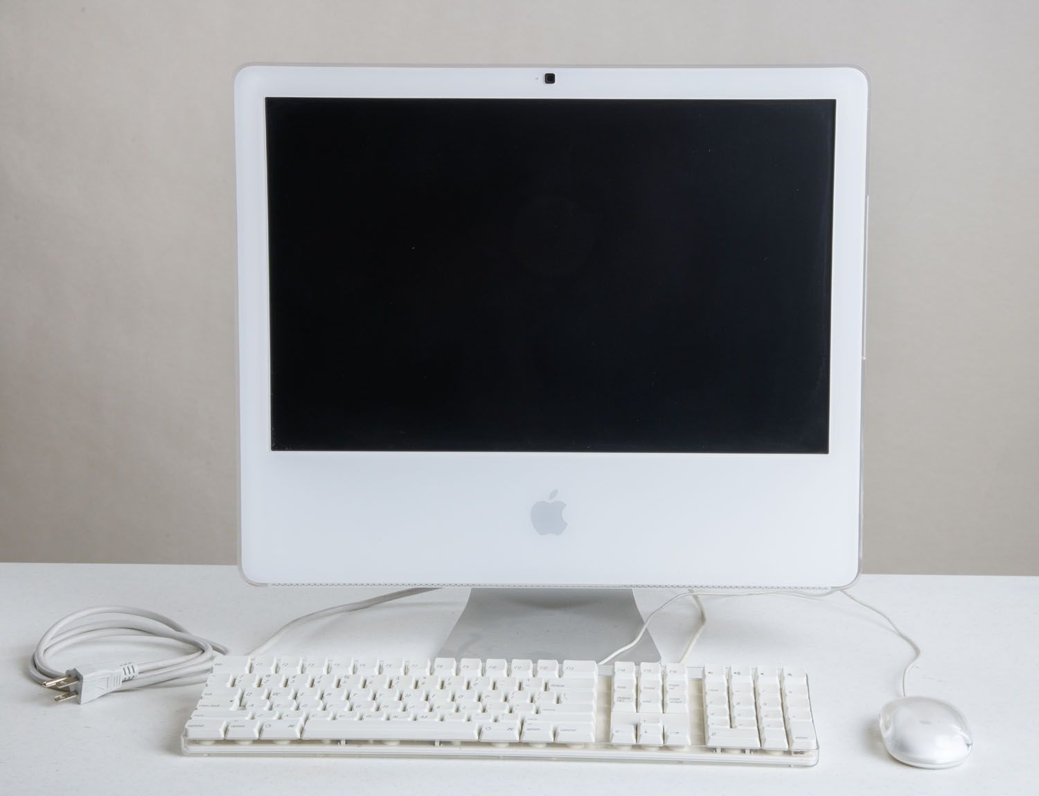 Vintage 20" Apple iMac Late 2006 (A1207) - 2.16GHz Core 2 Duo, 250GB, Fresh Snow Leopard - Full Kit!