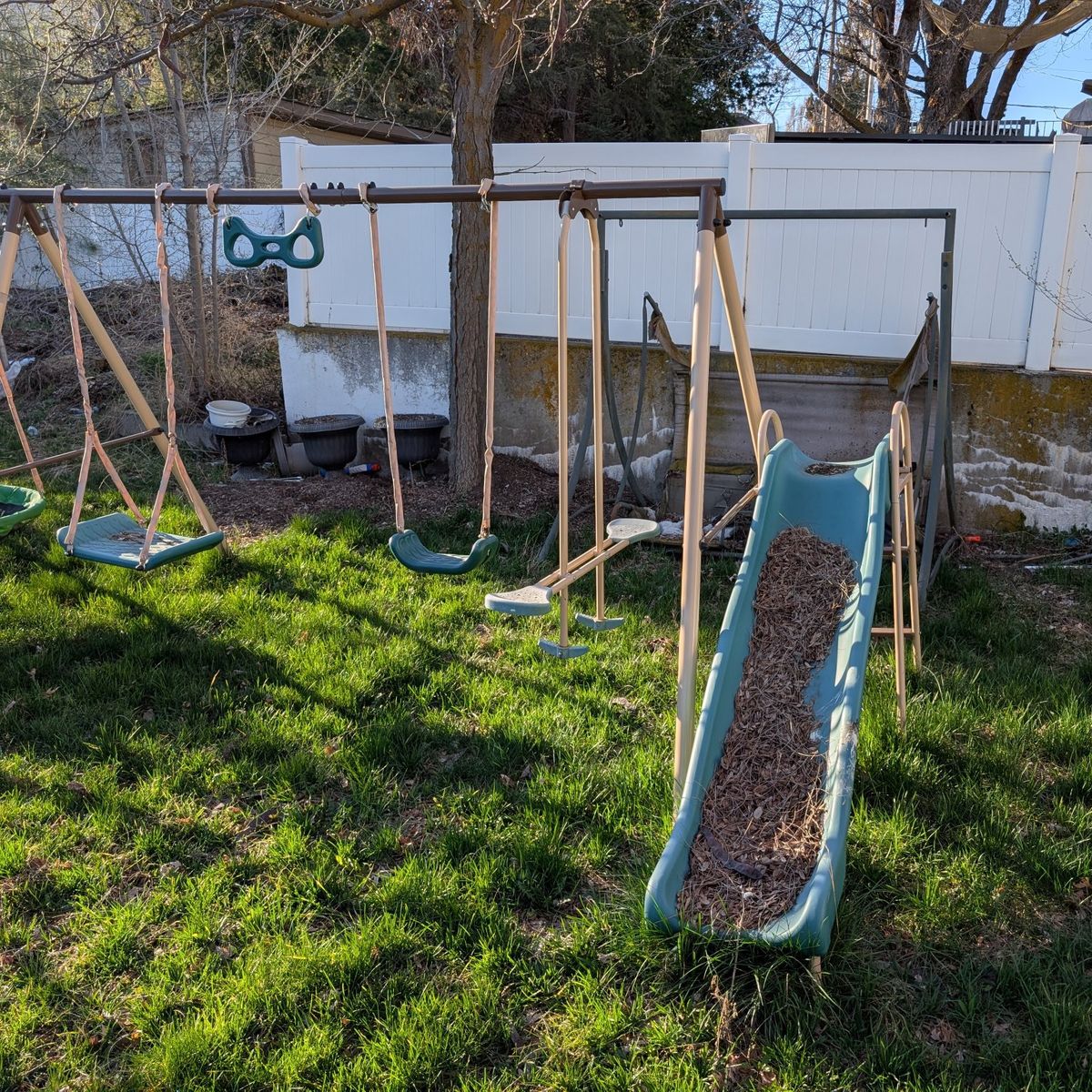 Kids swing set with slide