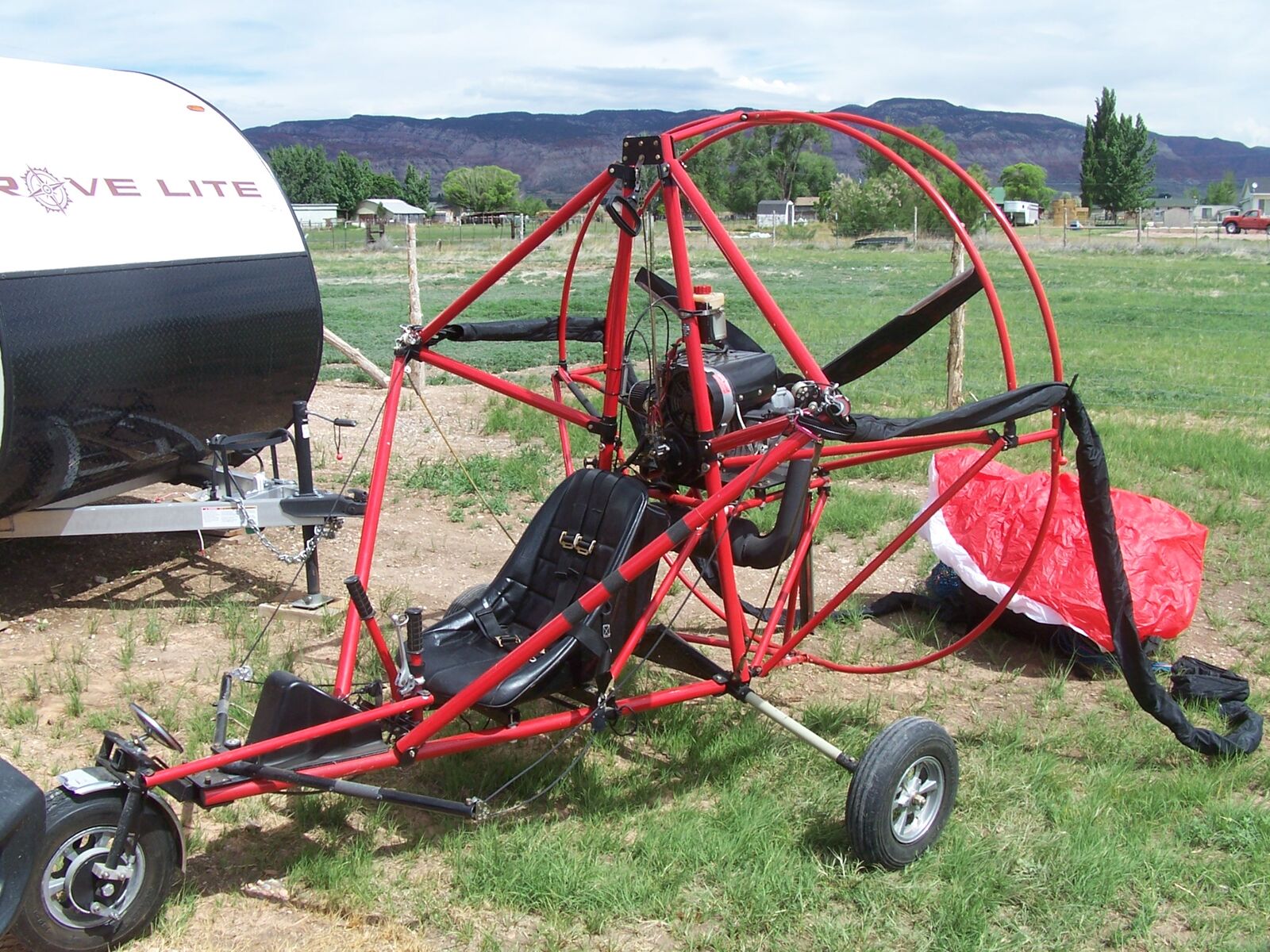 Powered parachute