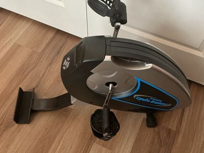 Total Gym Cyclo Trainer Exerciser with Manual & Training Guide - Excellent Condition Asking $245