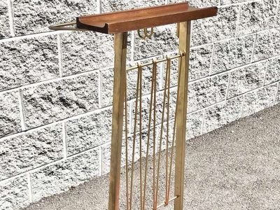 Best ever!! Vintage mid century modern butlers valet dressing chair w seat storage MCM