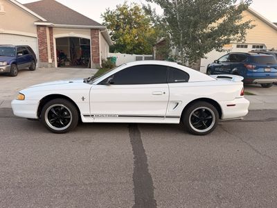 1998 Ford Mustang Base