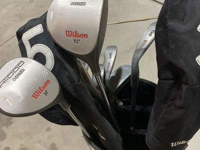 Full Set Of Wilson RH Men'S Golf Clubs With Bag