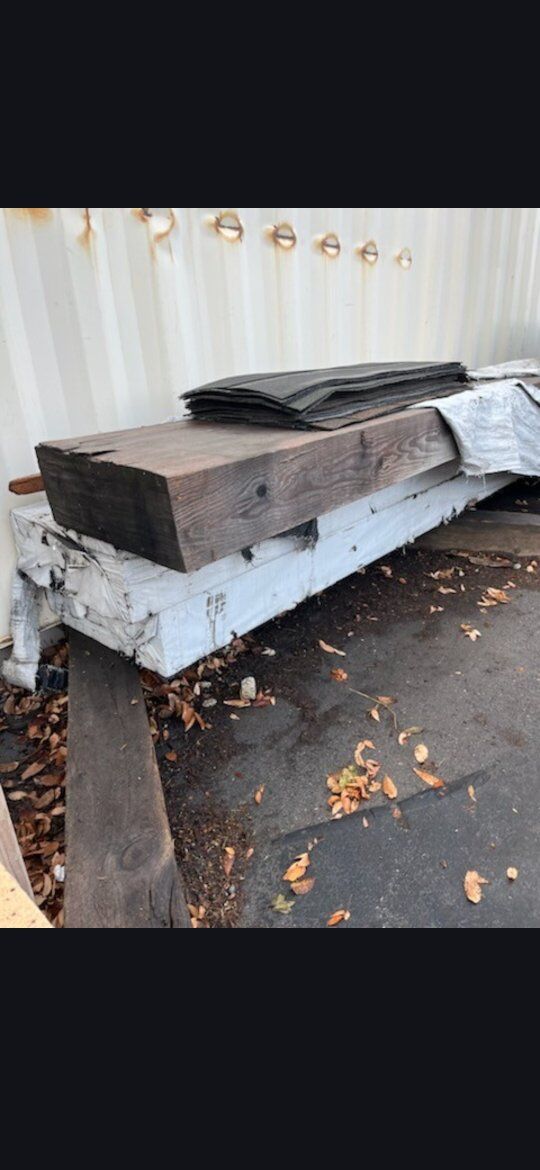 18"×7"×26' glue lamb beams.