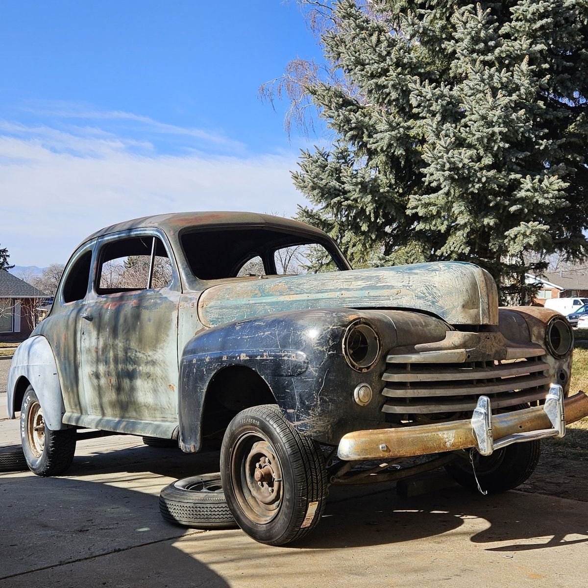 1948 Ford 2dr deluxe coupe