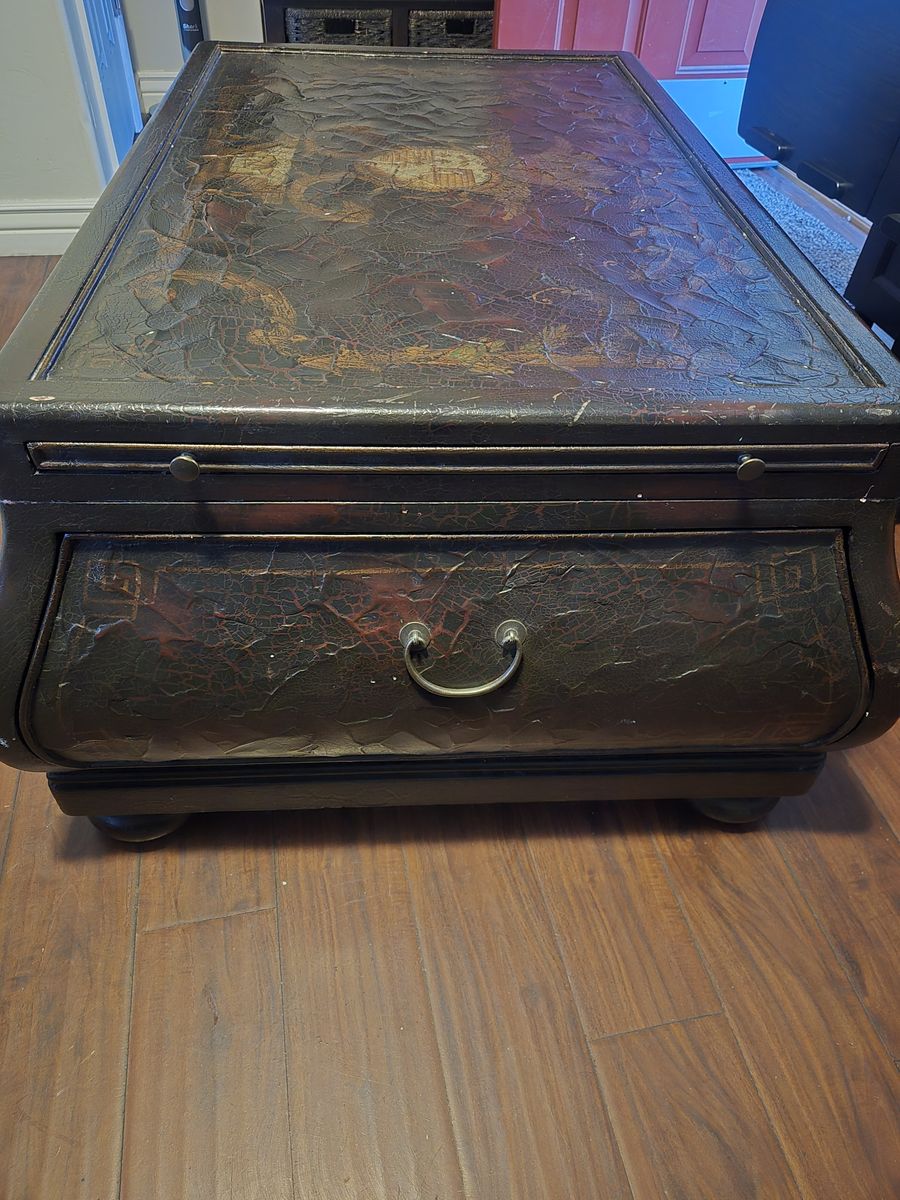 Rare Hooker Furniture Seven Seas Hand-Painted Chinoiserie Coffee Table