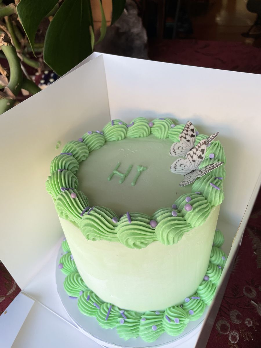 Custom Cake Birthday cake cupcakes