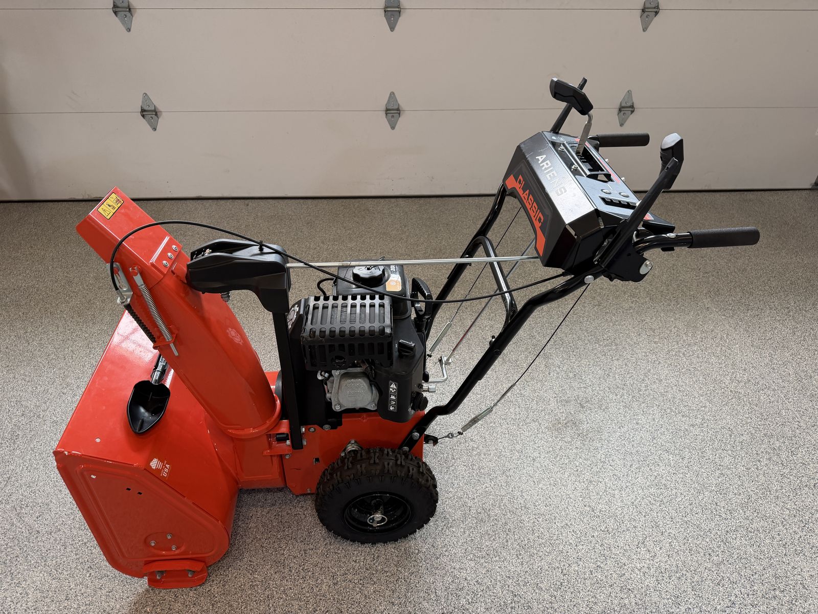 Ariens Classic 24" Two-Stage Snow Blower – Excellent Condition
