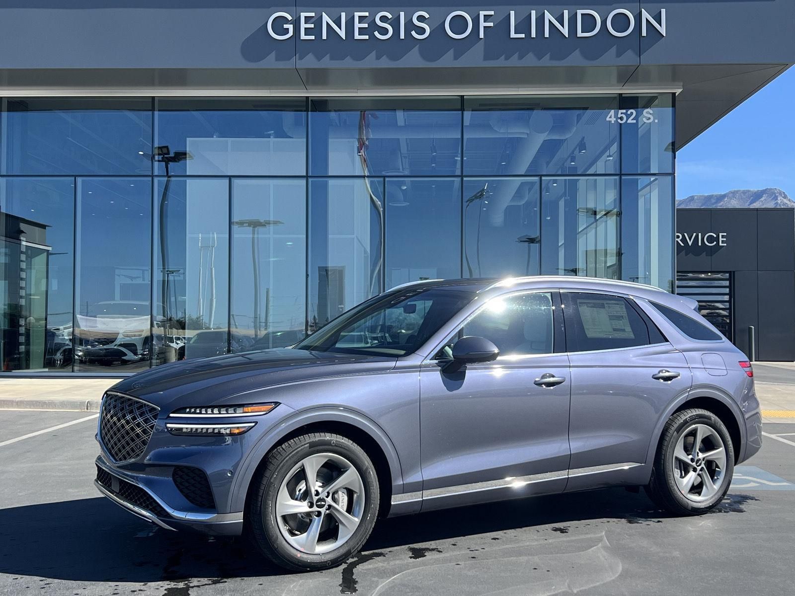 2026 Genesis GV70 2.5T Advanced