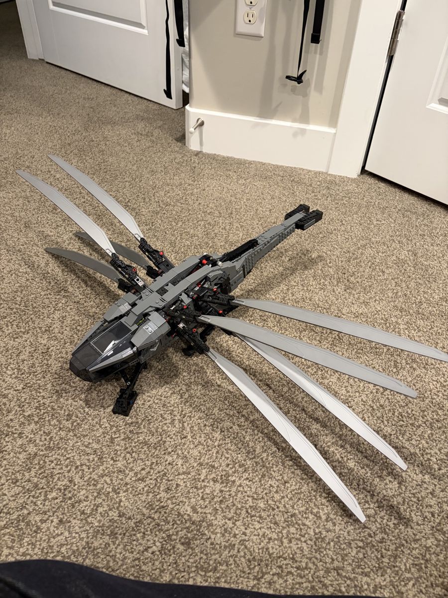 LEGO Dune Ornithopter (No Minifigs)