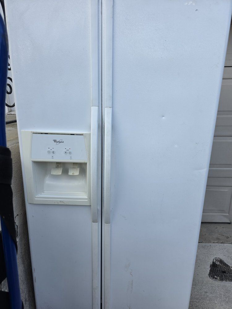 Whirlpool Side-by-Side Refrigerator - Works Great! ($125) 