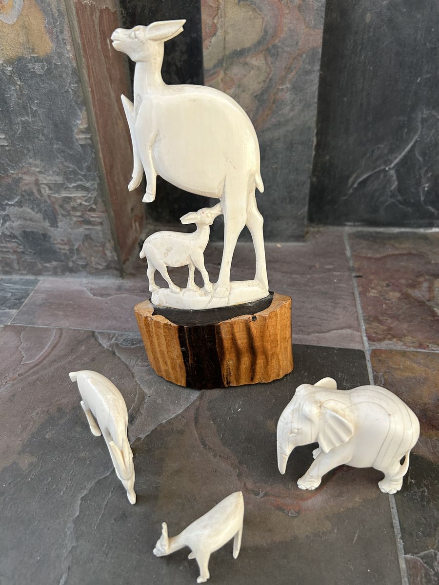Hand-Carved White Stone Animal Figurines – African Safari Décor Set