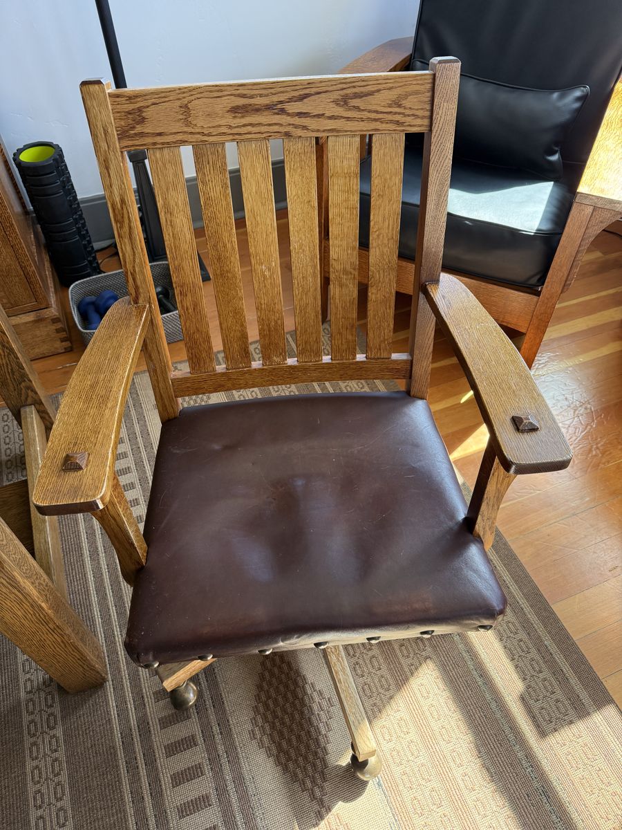 Vintage Mission/Craftsman Style Desk Chair