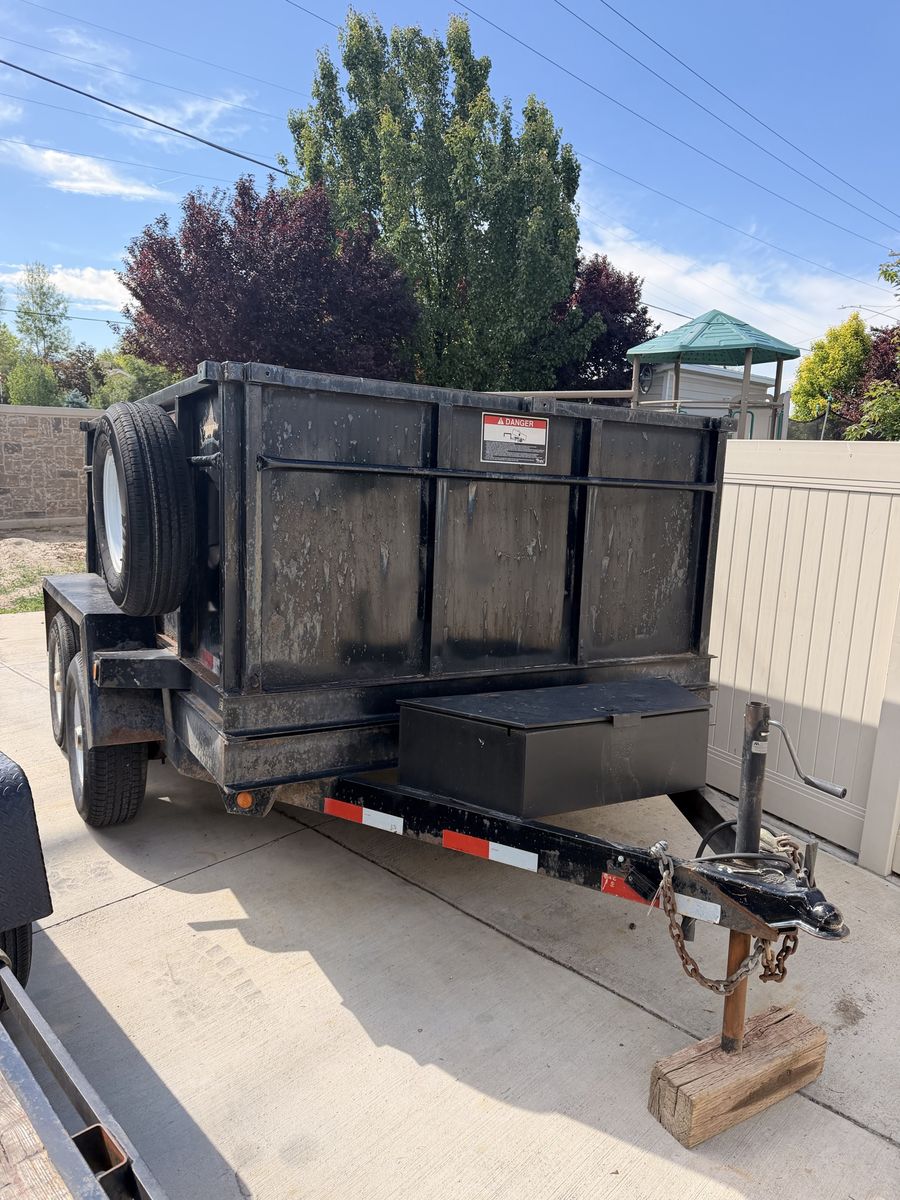 Dump trailer