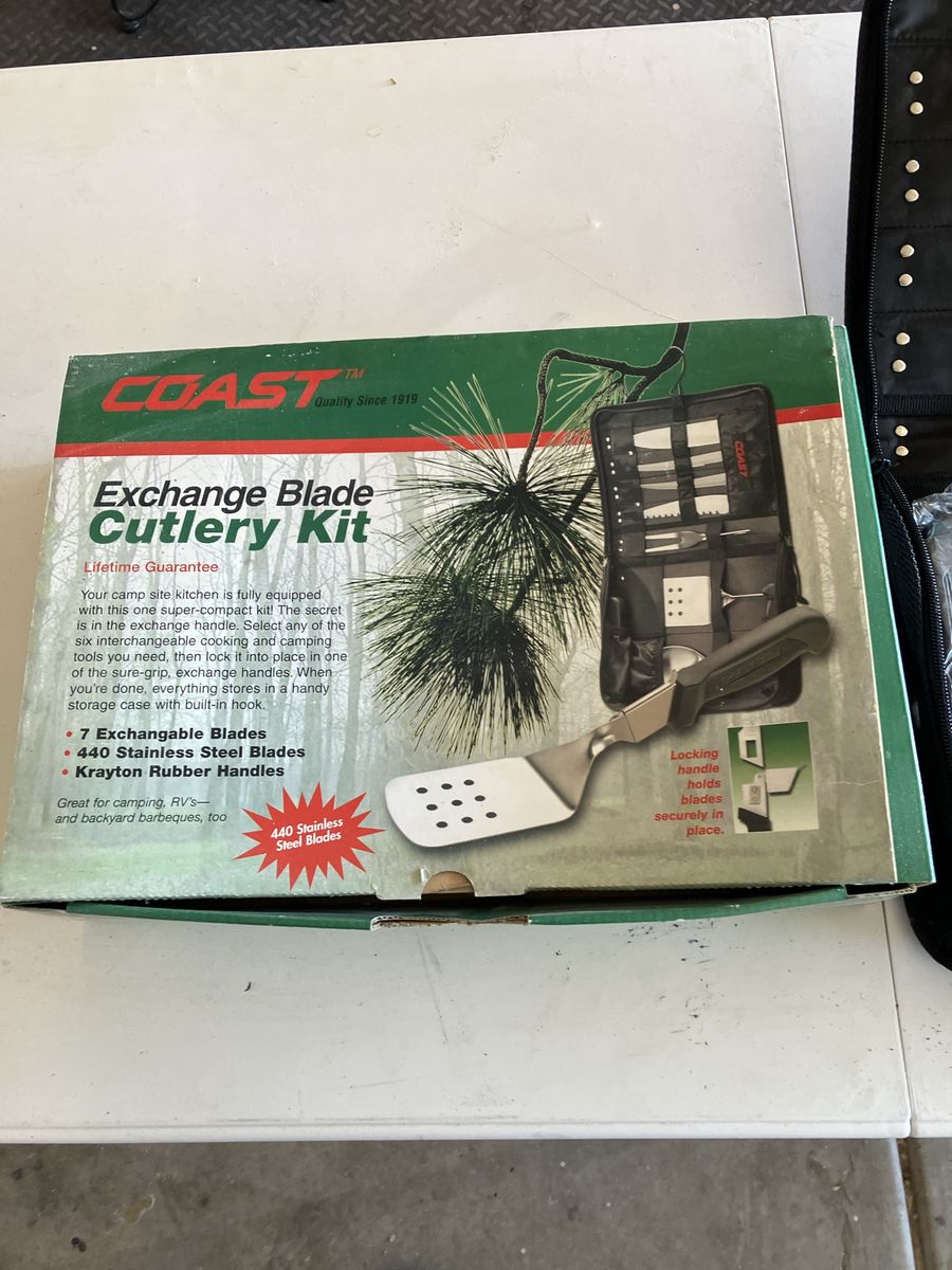 Camping cutlery and spatula cooking set