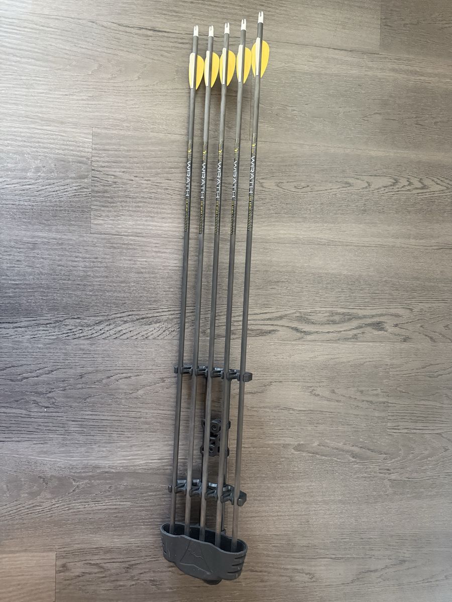 5 x 340 Wrath Arrows - Archery