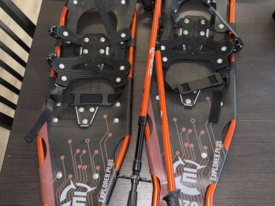 EXPEDITION Explorer Plus 1036 Snowshoes with Poles - Orange & Black, Used