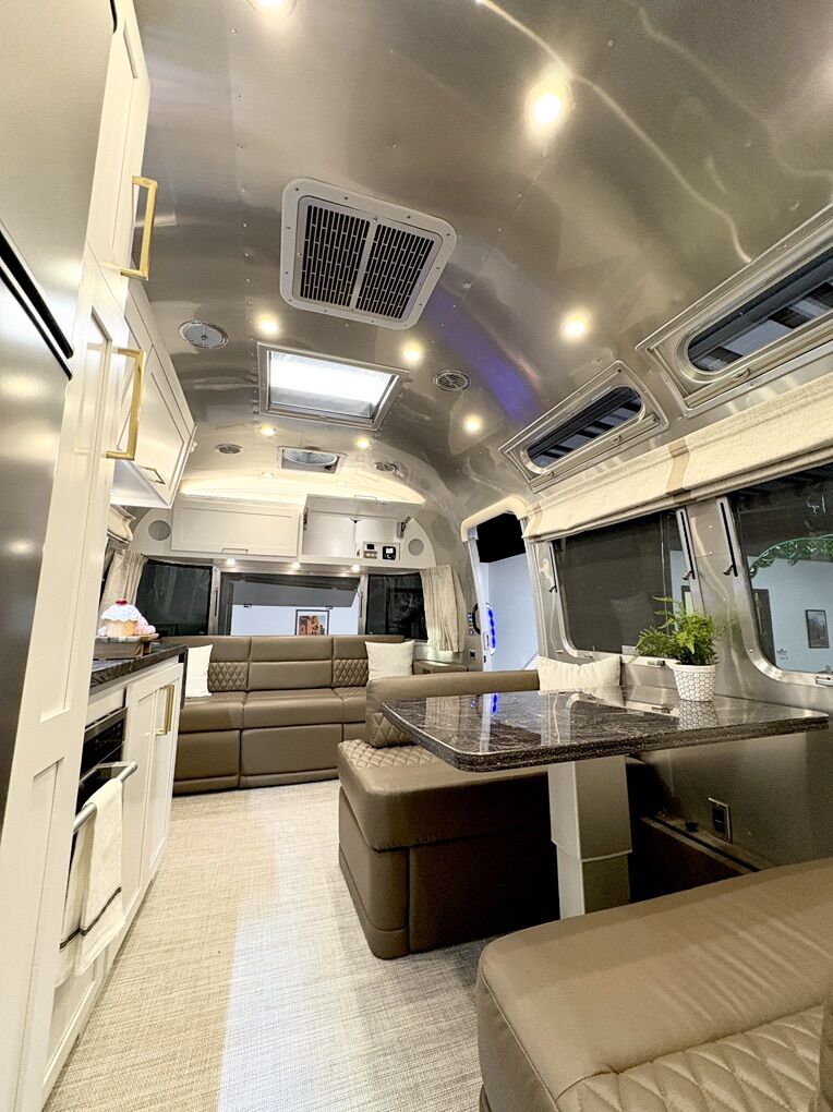 New 2026 Airstream Classic 28RB