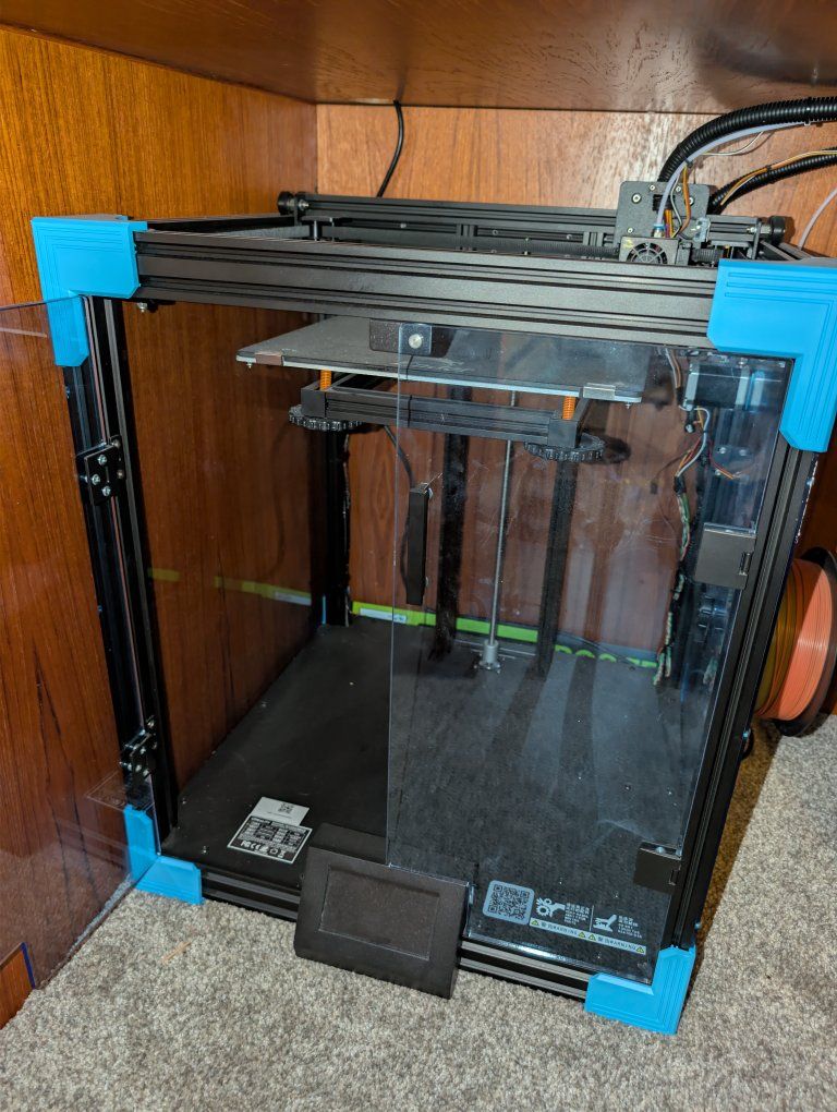 Creality Ender-6 Semi-Enclosed 3D Printer 250x250x400mm Build Volume