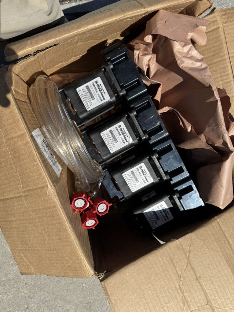 New 4 Flowjet pump model g55102nm