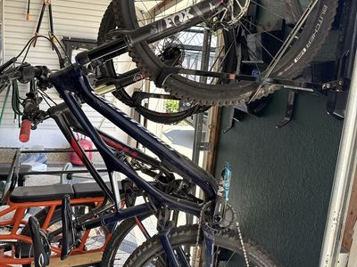 Specialized Stumpjumper Full Suspension Mountain Bike - Blue, like new