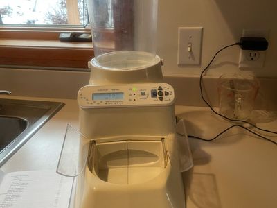 Wireless Whiskers Pet Feeder