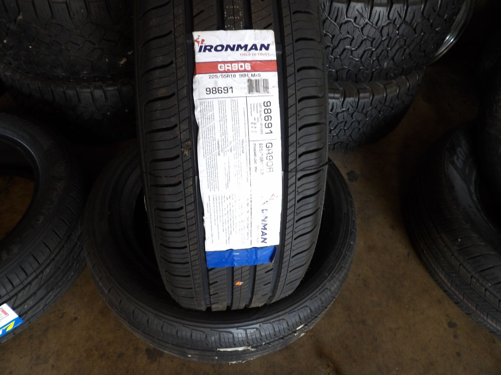 225/55R18 IRONMAN IMOVE GR906 PAIR OF NEW TIRES 