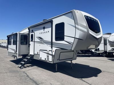 2024 Keystone Cougar 290RLS 5th Wheel | Starlink, Heated Lithium Battery, Anderson Hitch Included