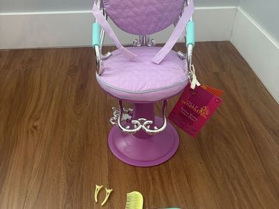 Our Generation Sitting Pretty Salon Chair Set for 18in Dolls