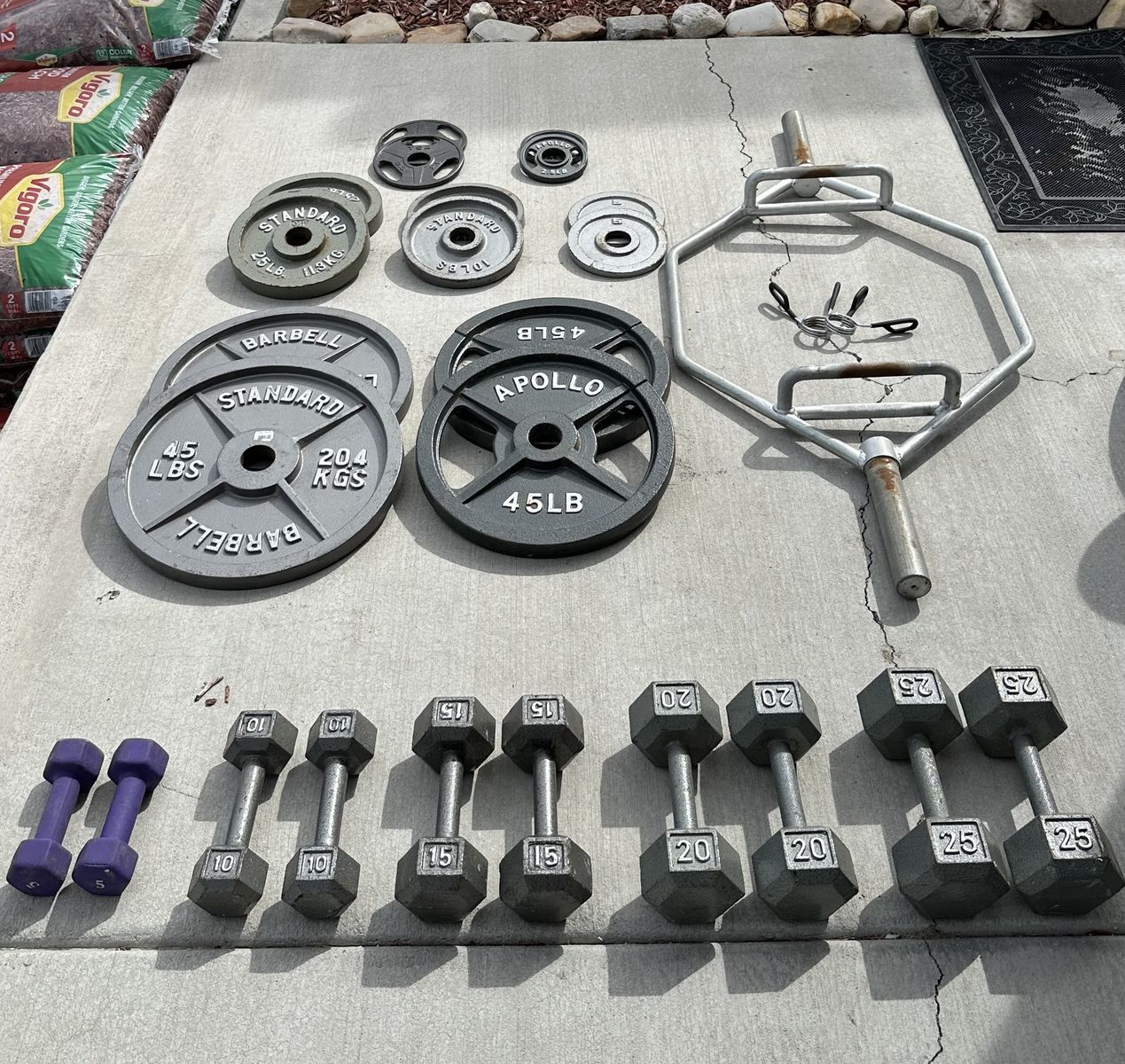 $550 Full Home Gym Set (470 lbs) + Adjustable Dumbbells (Best Value)
