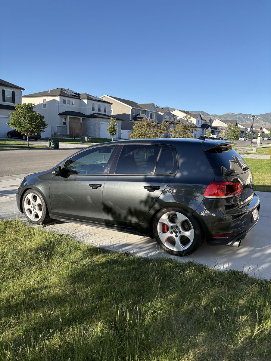 2010 Volkswagen GTI 
